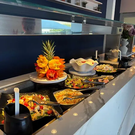 Szálloda Tsampika 3*