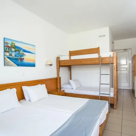 Tsampika Hotel 3*