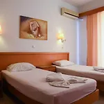 Tsampika Hotel
