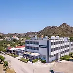 Tsampika فندق