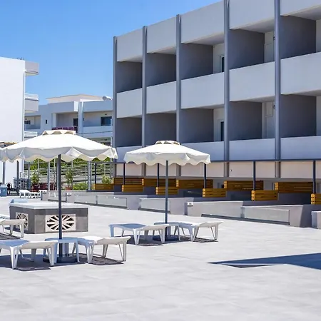 Tsampika Hotel
